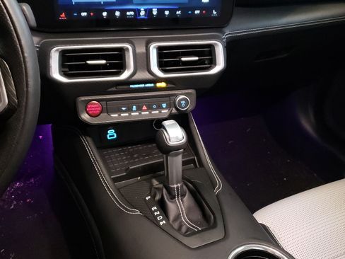 Used 2024 Ford Mustang GT Premium image 14