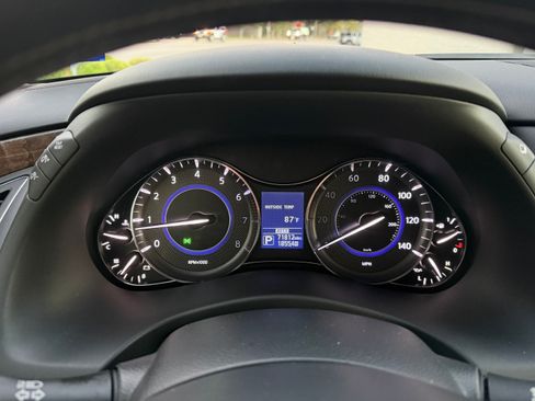 Used 2017 INFINITI QX80 Signature Edition image 14