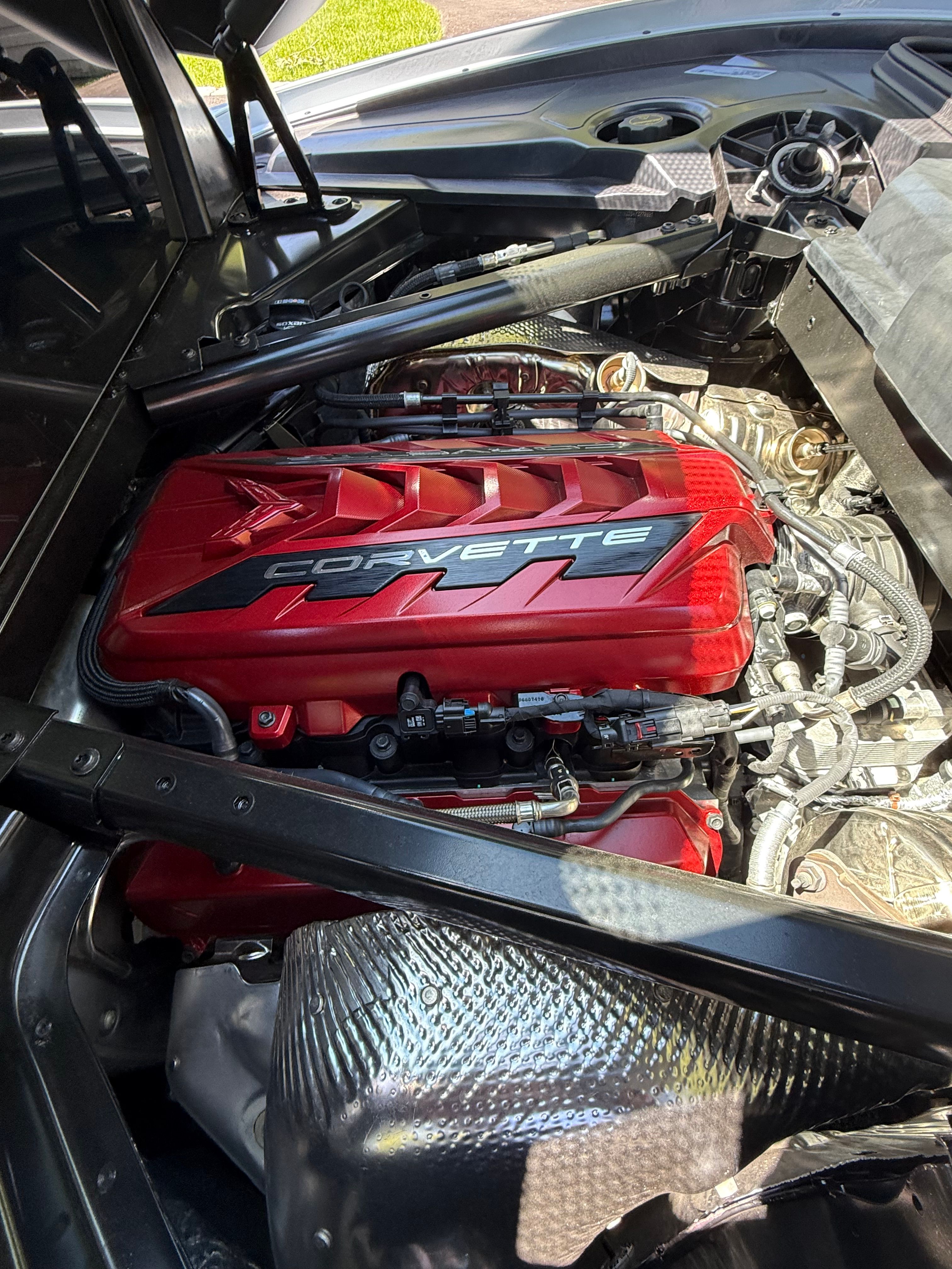 Used 2024 Chevrolet Corvette Stingray Preferred Cpe w/ Z51 Performance Package RWD image 16