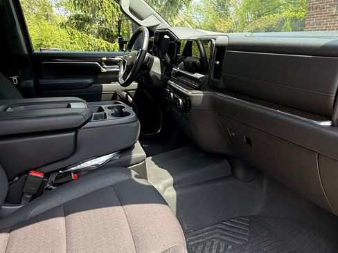 Used 2024 Chevrolet Silverado 2500 LT w/ All Star Edition AWD/4WD image 18