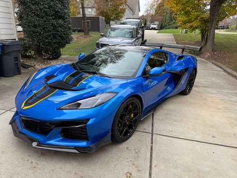 Used 2026 Chevrolet Corvette ZR1 w/ ZR1 Carbon Fiber Aero Package image 10