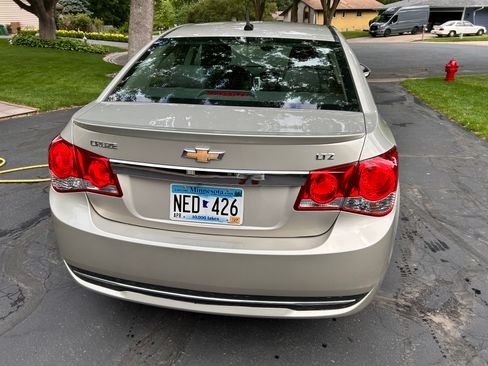 Used 2013 Chevrolet Cruze LTZ w/ RS Package FWD image 10
