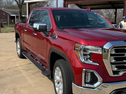 Used 2019 GMC Sierra 1500 SLT w/ SLT Premium Plus Package image 4