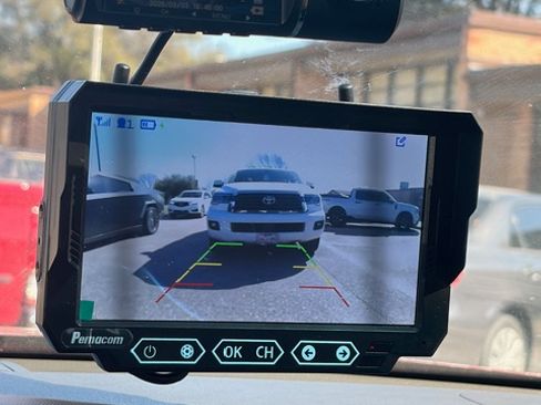 Used 2007 Honda Ridgeline RTX image 2