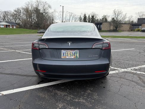 Used 2018 Tesla Model 3 Long Range image 8