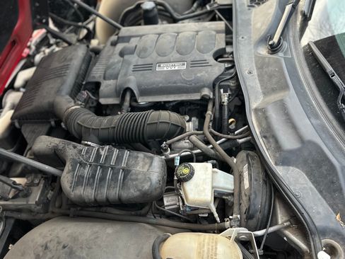 Used 2008 Saturn Sky w/ Premium Trim Package image 13