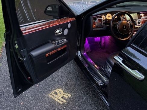 Used 2013 Rolls-Royce Ghost RWD image 9