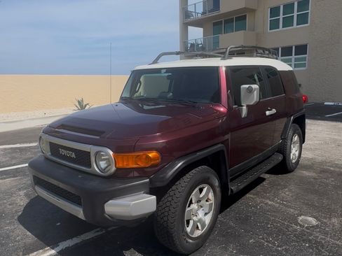 Used 2007 Toyota FJ Cruiser 4WD w/ Upgrade Pkg 1 image 12