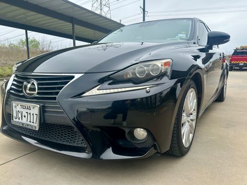 Used 2014 Lexus IS 250 AWD w/ Luxury Package w/Gray Wood image 17
