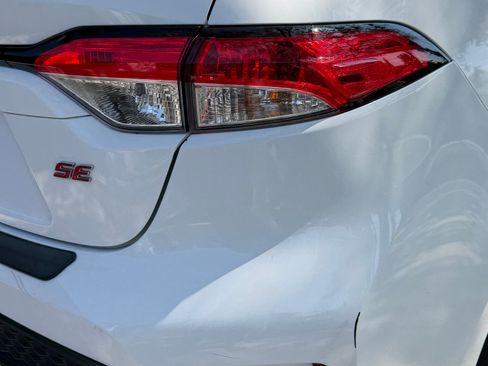 Used 2020 Toyota Corolla SE w/ Carpet Mat Package (TMS) FWD image 16