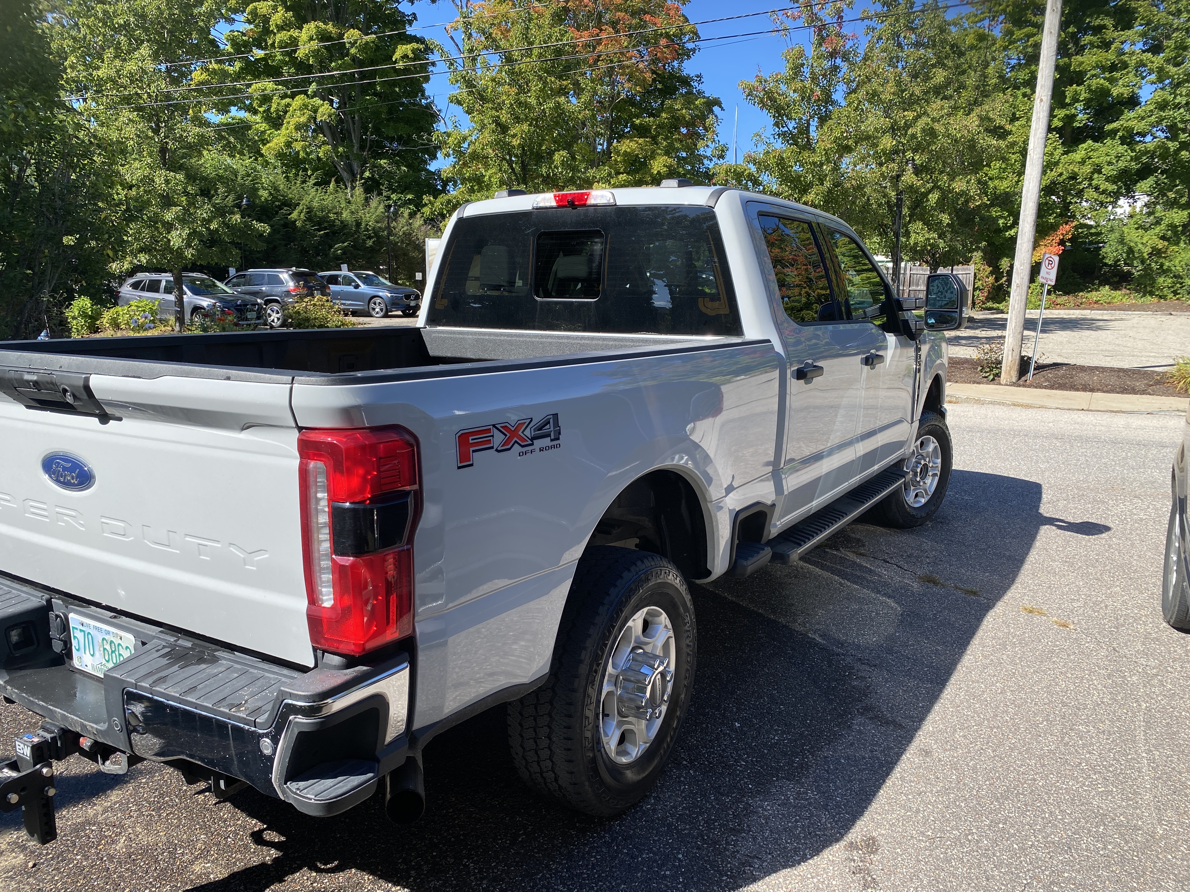 Used 2026 Ford F350 XLT w/ 360-Degree Camera Package AWD/4WD image 10