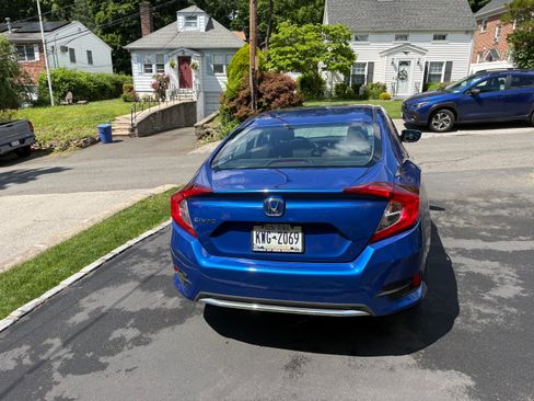 Used 2019 Honda Civic LX image 6