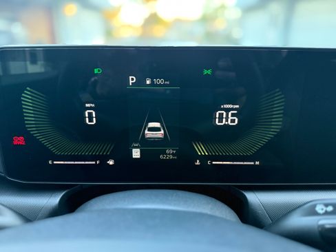 Used 2025 Kia K4 image 14