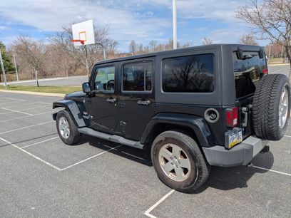 Used 2012 Jeep Wrangler Unlimited Sahara w/ Max Tow Pkg