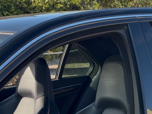 Used 2008 Mercedes-Benz C 63 AMG Sedan image 8