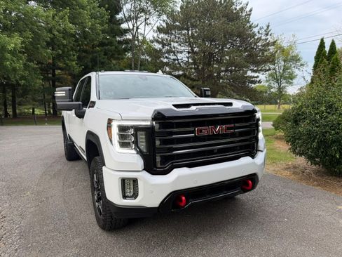 Used 2021 GMC Sierra 2500 AT4 w/ AT4 Premium Plus Package AWD/4WD image 1