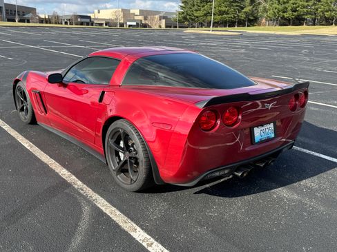 Used 2012 Chevrolet Corvette Grand Sport w/ 3LT Preferred Equipment Group RWD image 9