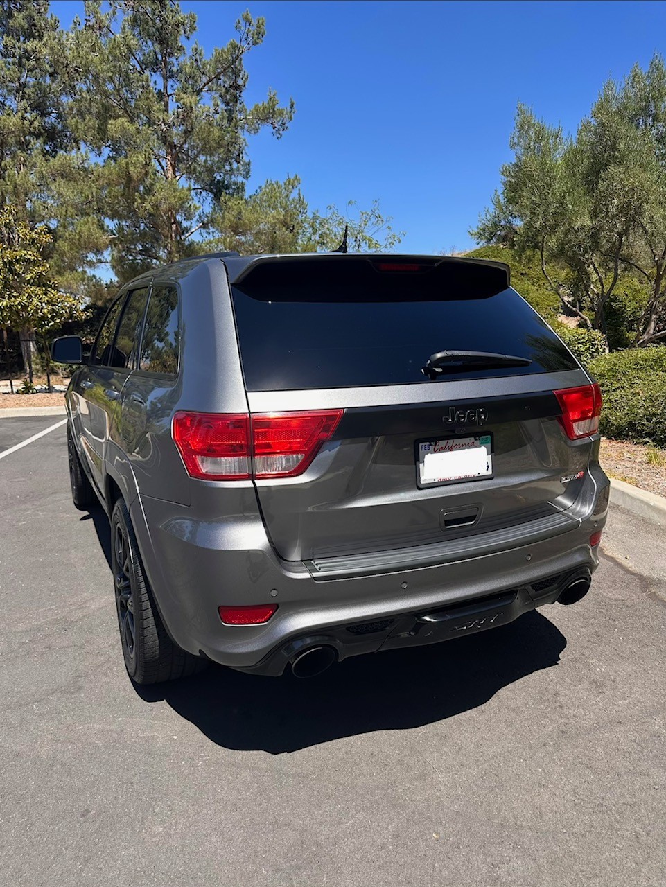 Used 2012 Jeep Grand Cherokee SRT8 w/ Luxury Group II AWD/4WD image 12