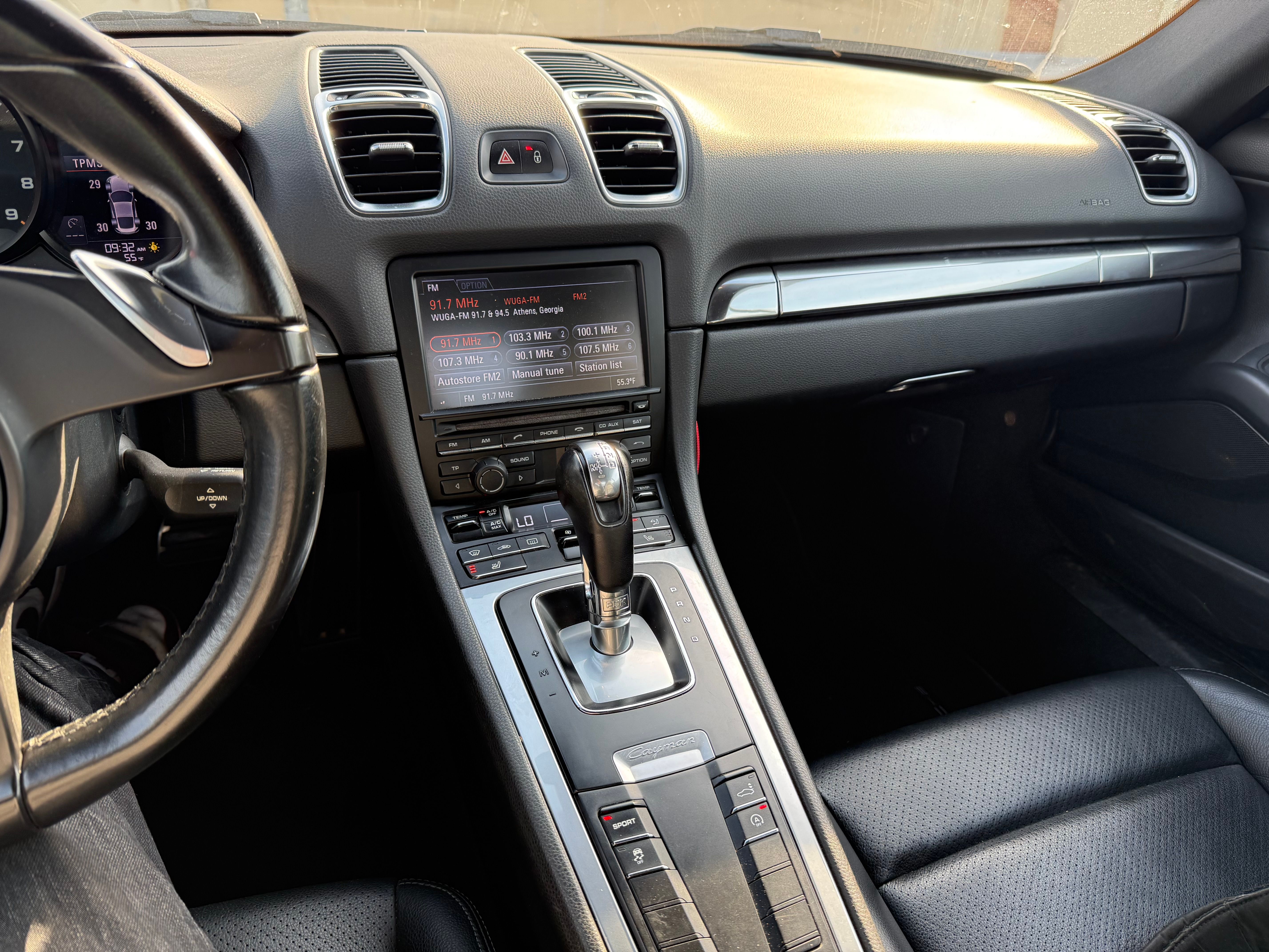 Used 2014 Porsche Cayman RWD image 11