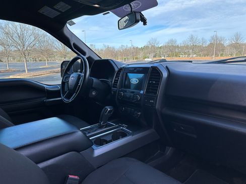 Used 2018 Ford F150 XLT w/ Equipment Group 302A Luxury image 26