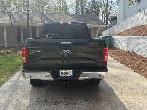 Used 2017 Ford F150 XLT w/ Equipment Group 302A Luxury image 15