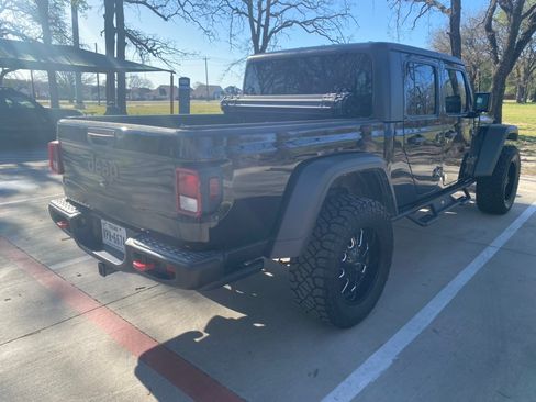 Used 2023 Jeep Gladiator Rubicon image 8