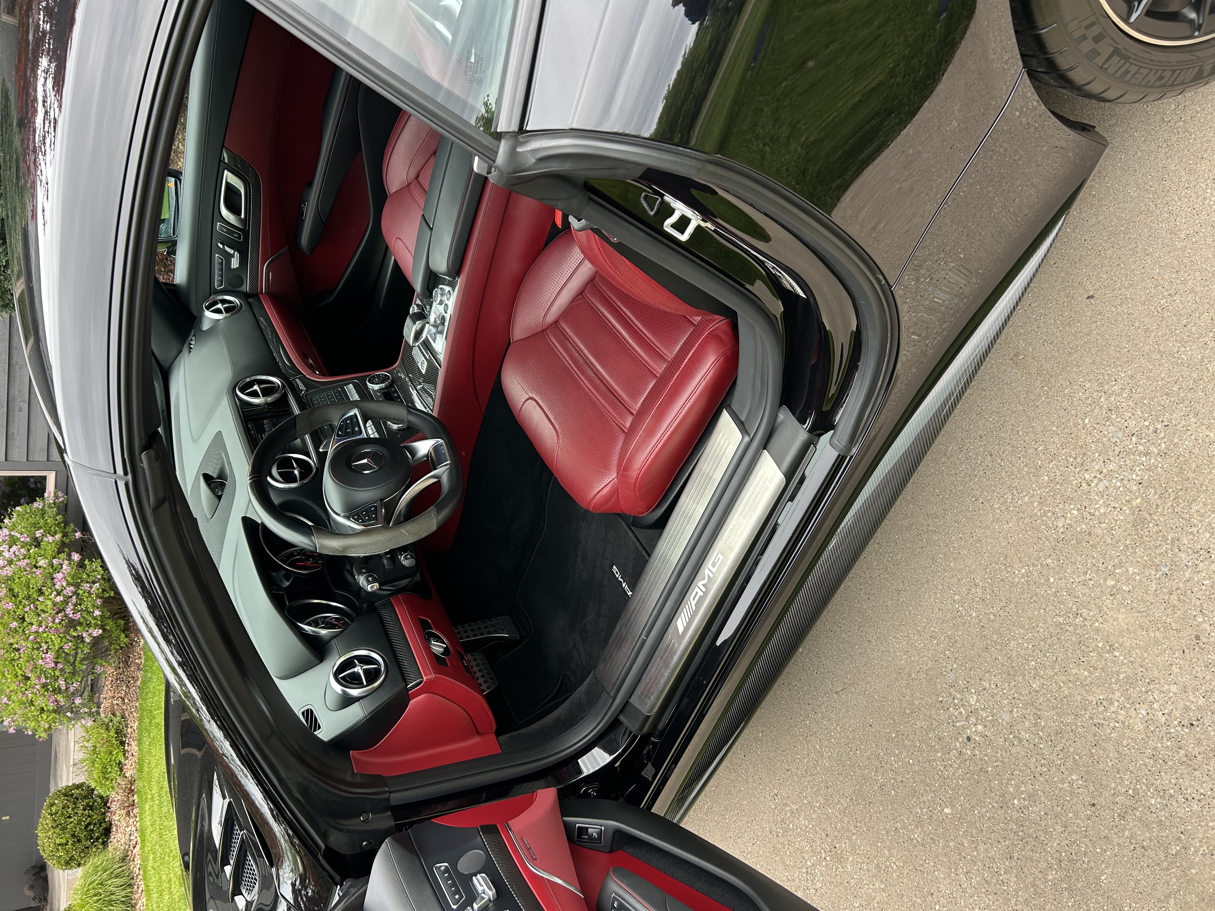 Used 2017 Mercedes-Benz SL 63 AMG image 9