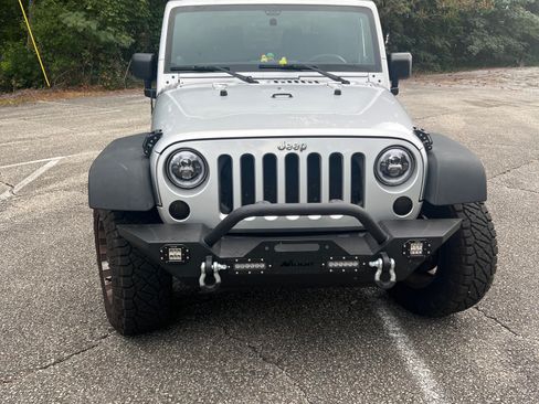 Used 2012 Jeep Wrangler Sport AWD/4WD image 22