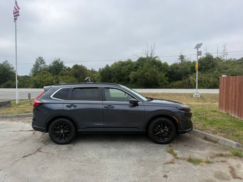 Used 2024 Honda CR-V Sport-L image 5