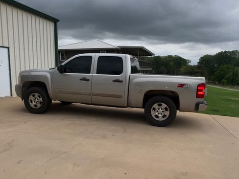 Used 2008 Chevrolet Silverado 1500 LT w/ Power Pack Plus image 1