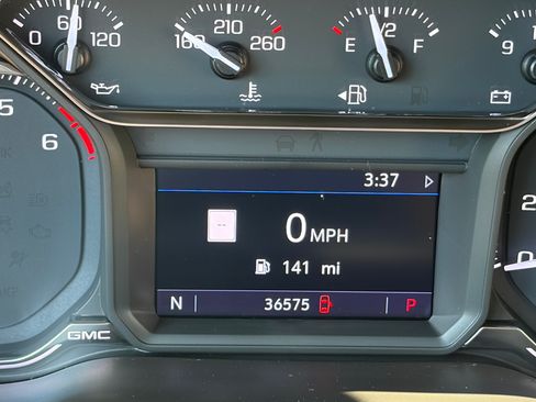 Used 2019 GMC Sierra 1500 SLT w/ SLT Premium Plus Package RWD image 6