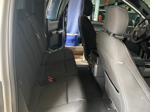 Used 2018 Ford F150 XLT w/ Equipment Group 302A Luxury AWD/4WD image 21