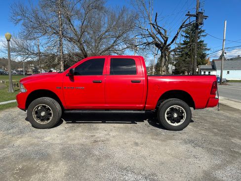 Used 2012 RAM 1500 Express w/ ST Popular Equipment Group image 17