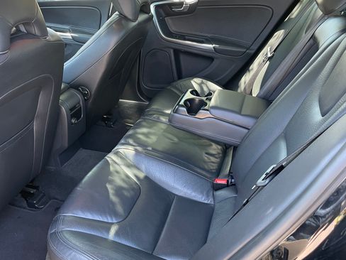 Used 2013 Volvo S60 T6 AWD/4WD image 9