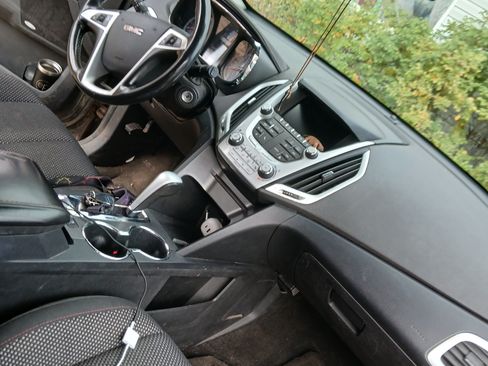 Used 2012 GMC Terrain SLE w/ Convenience Package image 5