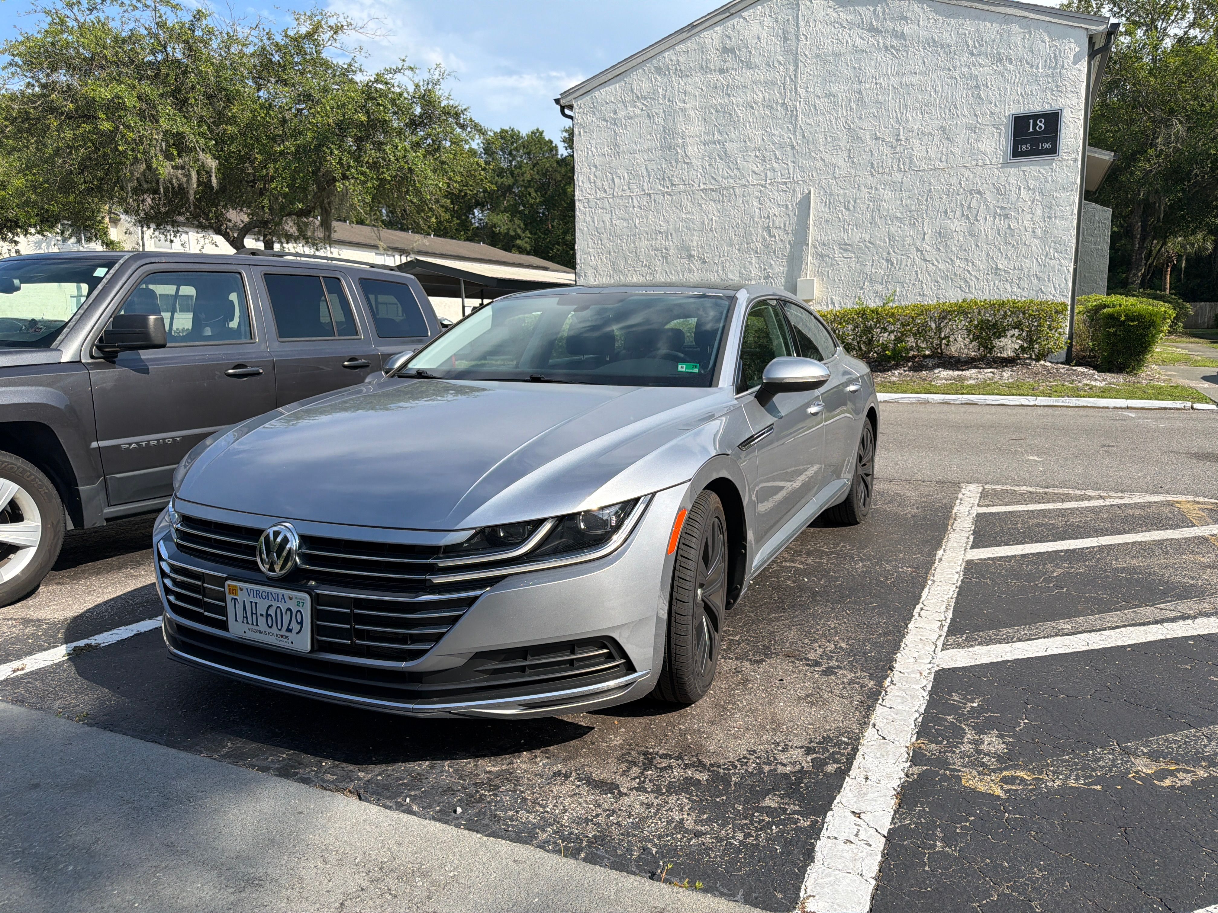Used 2019 Volkswagen Arteon SEL AWD/4WD image 2