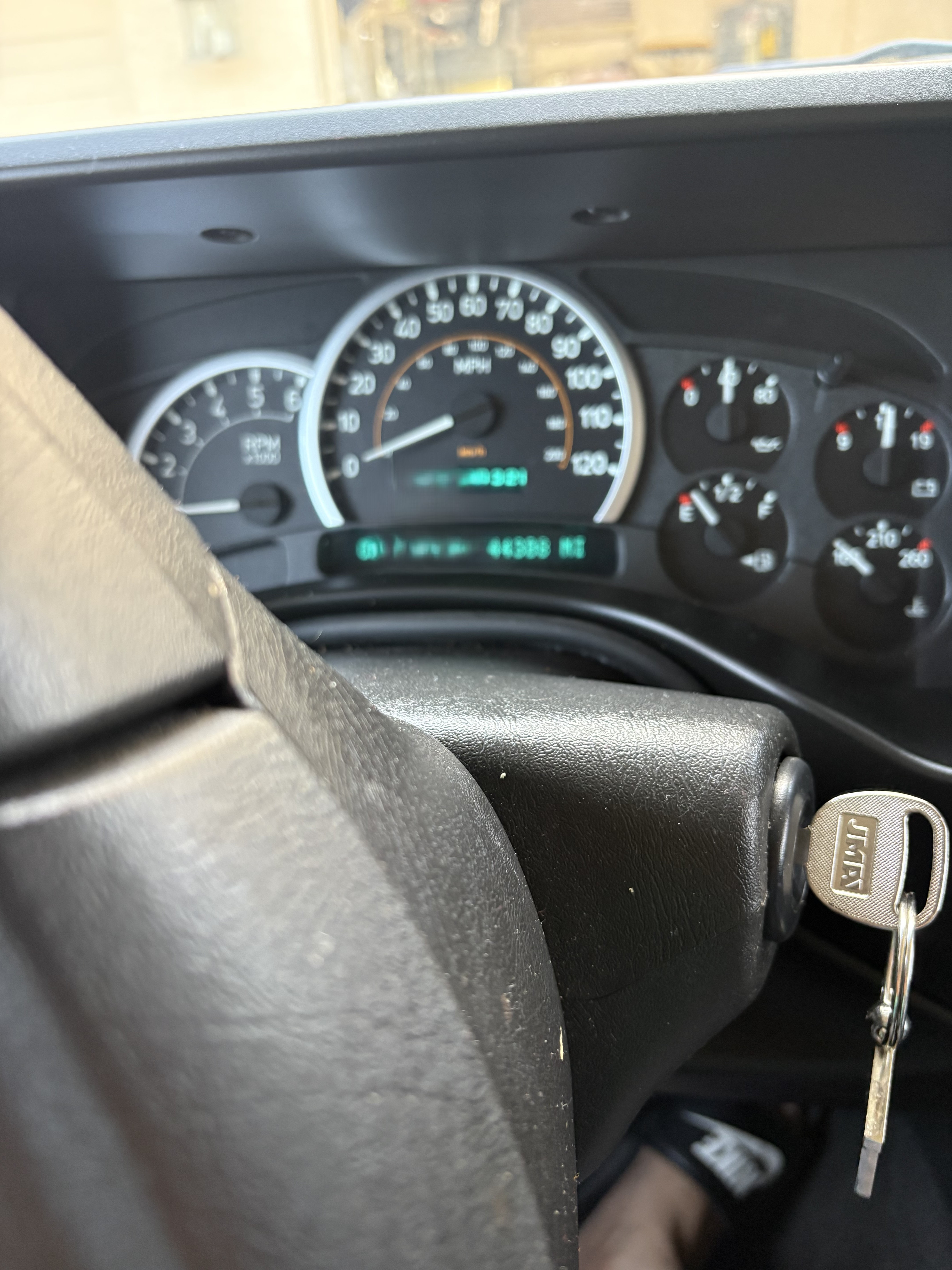 Used 2005 HUMMER H2 w/ Preferred Equipment Group AWD/4WD image 7