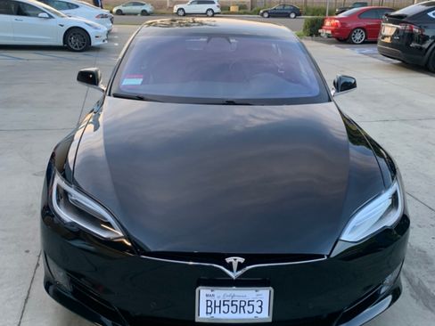Used 2017 Tesla Model S 75 image 1