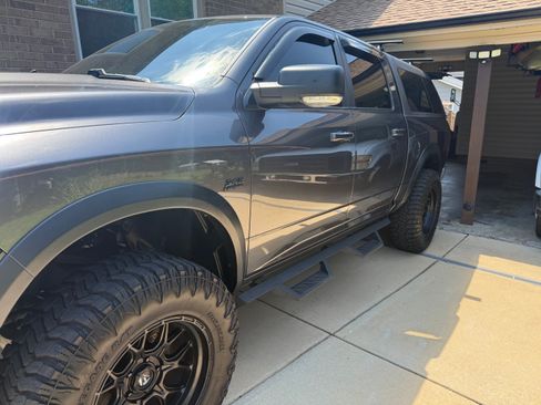 Used 2016 RAM 1500 Big Horn RWD image 2