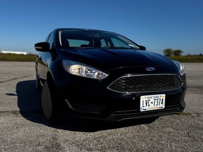 Used 2017 Ford Focus SE