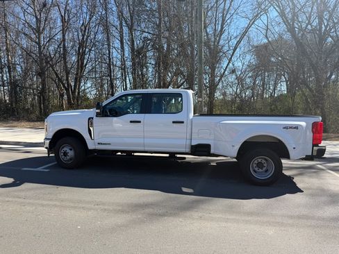 Used 2024 Ford F350 XL w/ XL Driver Assist Package image 1