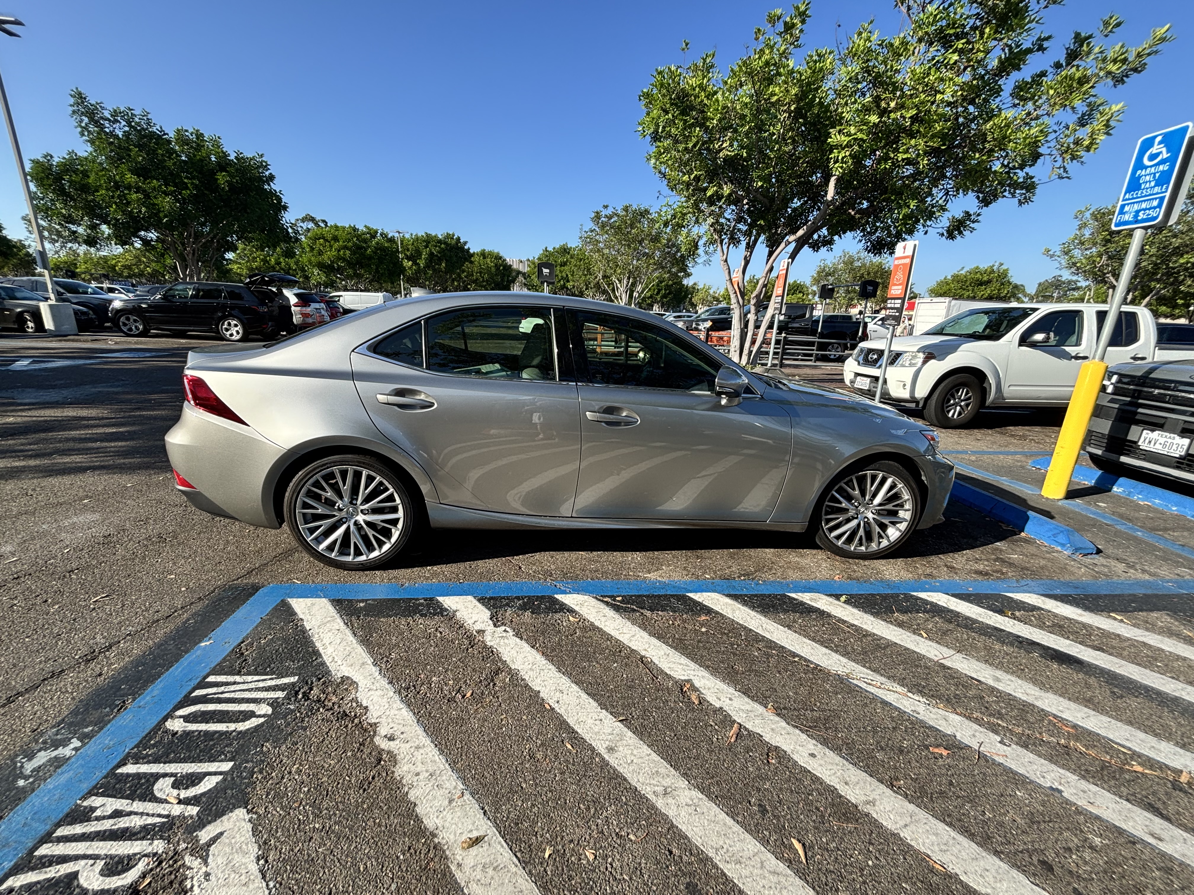 Used 2016 Lexus IS 200t w/ Navigation System Package RWD image 2