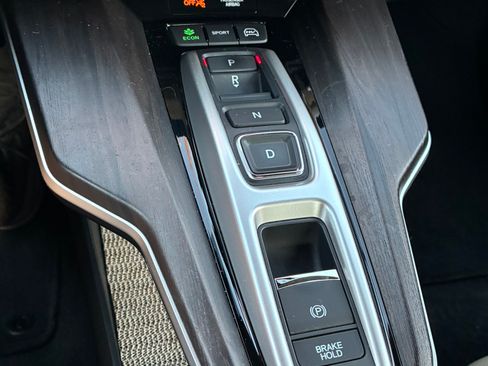 Used 2018 Honda Clarity Touring image 17