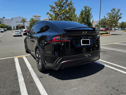 Used 2023 Tesla Model X Plaid image 19