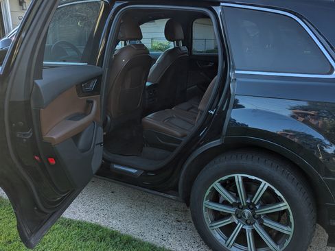 Used 2017 Audi Q7 3.0T Premium Plus image 26