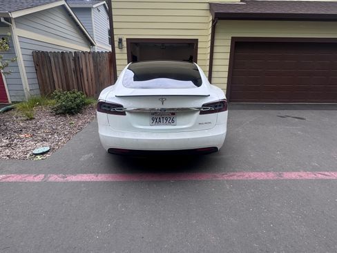 Used 2020 Tesla Model S Performance AWD/4WD image 6