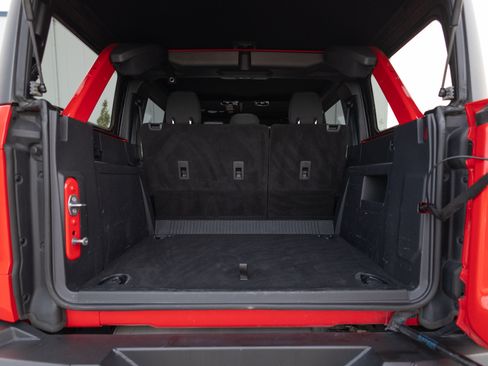 Used 2022 Ford Bronco Wildtrak image 32