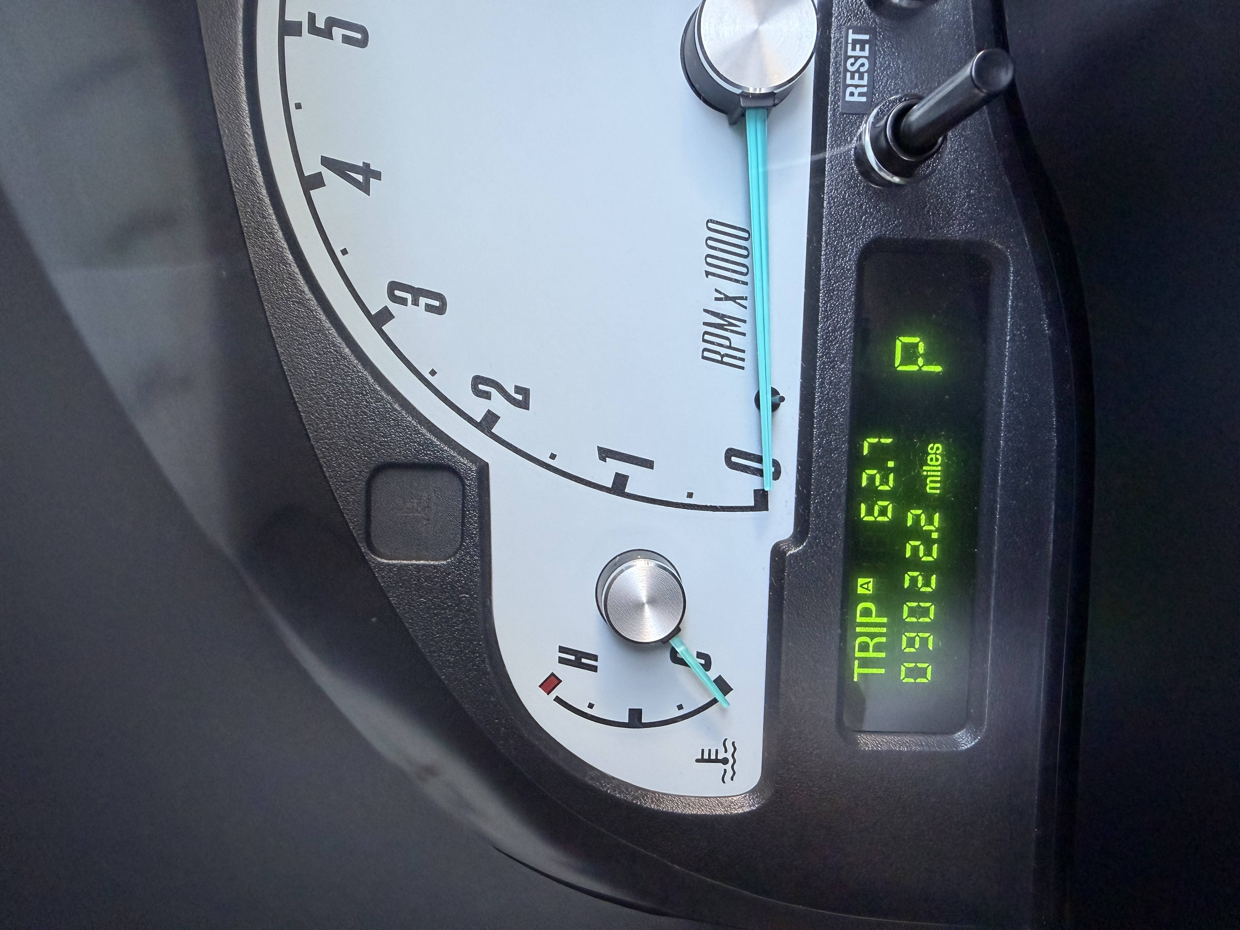 Used 2002 Ford Thunderbird RWD image 16