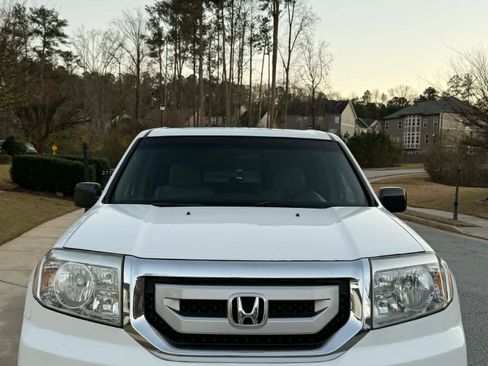 Used 2011 Honda Pilot LX image 5