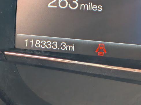 Used 2016 Ford Explorer Limited image 8